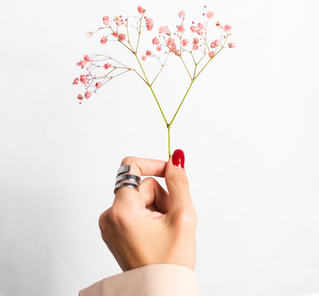 Jedan nežan dodir i zagrljaj molim!